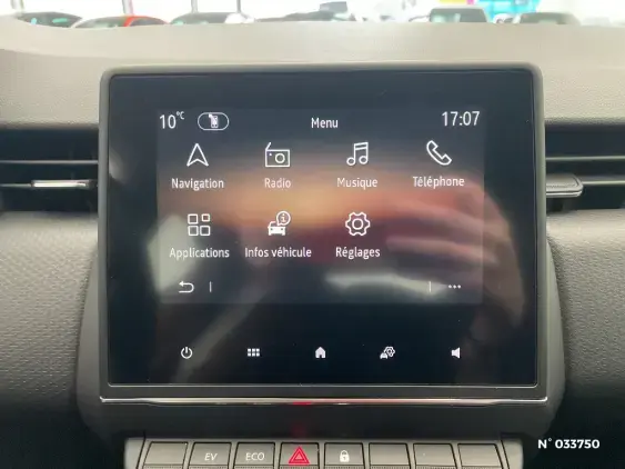 RENAULT CLIO V - voiture d'occasion - Photo 30