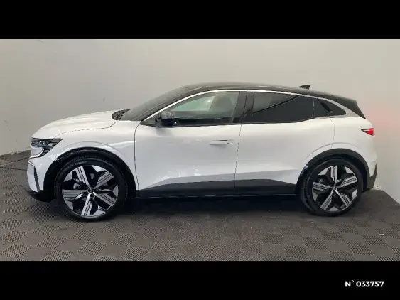 RENAULT MEGANE V - voiture d'occasion - Photo 2