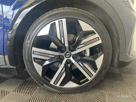 RENAULT MEGANE V - voiture d'occasion - Photo 8