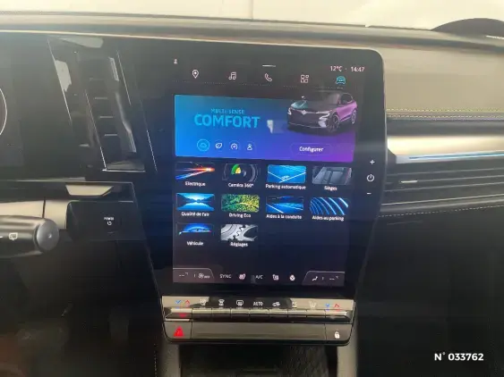 RENAULT MEGANE V - voiture d'occasion - Photo 31