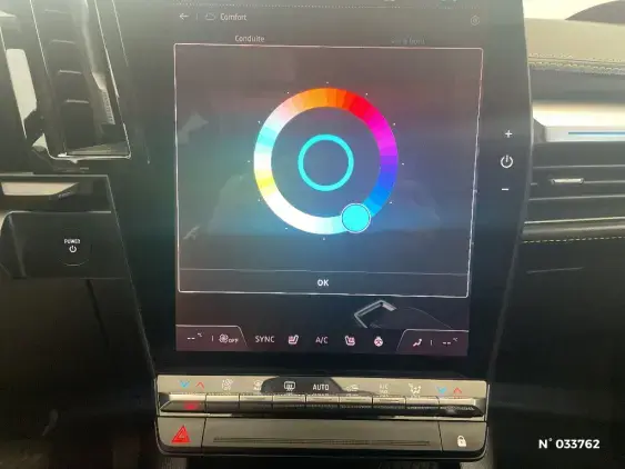 RENAULT MEGANE V - voiture d'occasion - Photo 32