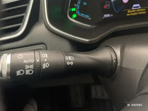 RENAULT CLIO V - voiture d'occasion - Photo 26