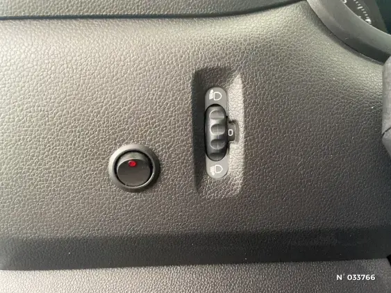 RENAULT MASTER III - voiture d'occasion - Photo 13