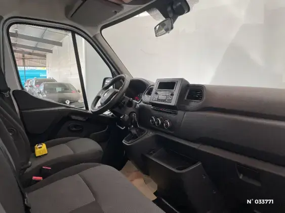 RENAULT MASTER III - voiture d'occasion - Photo 10