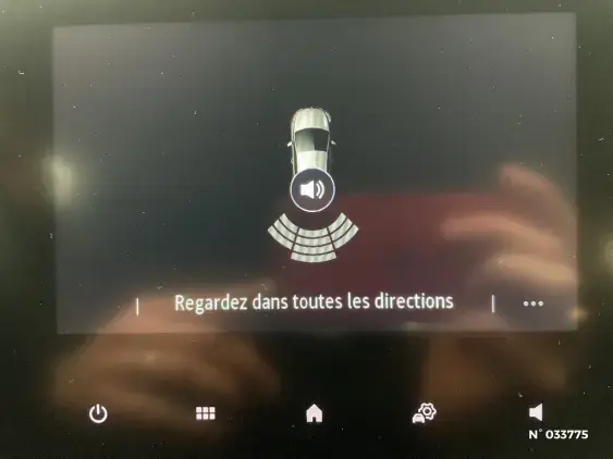 RENAULT CAPTUR II - voiture d'occasion - Photo 14