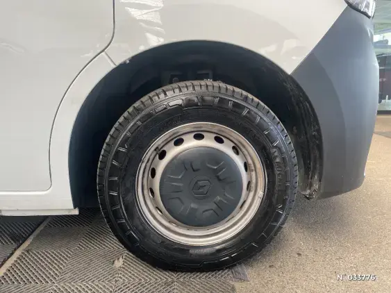 RENAULT MASTER III - voiture d'occasion - Photo 8