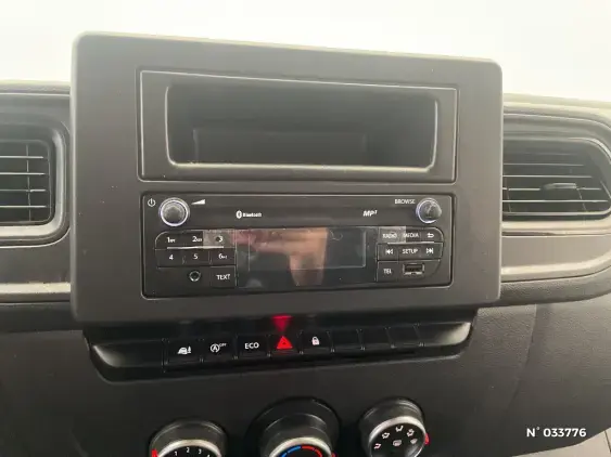 RENAULT MASTER III - voiture d'occasion - Photo 13