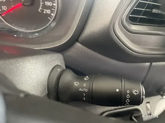 RENAULT MASTER III - voiture d'occasion - Photo 30