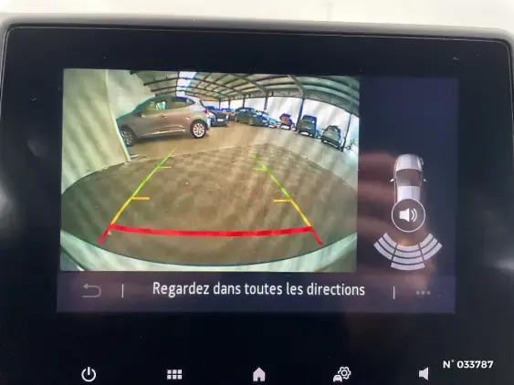 RENAULT CLIO V - voiture d'occasion - Photo 14