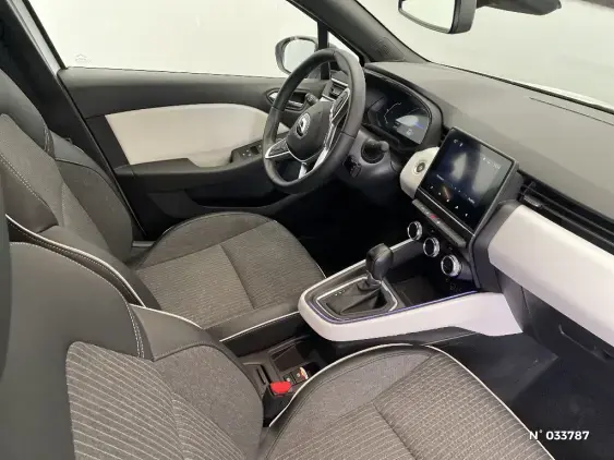 RENAULT CLIO V - voiture d'occasion - Photo 10