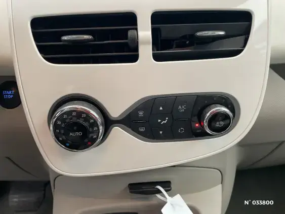 RENAULT ZOE - voiture d'occasion - Photo 33