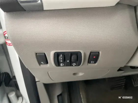 RENAULT ZOE - voiture d'occasion - Photo 15