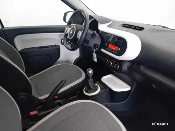 RENAULT TWINGO III - voiture d'occasion - Photo 10