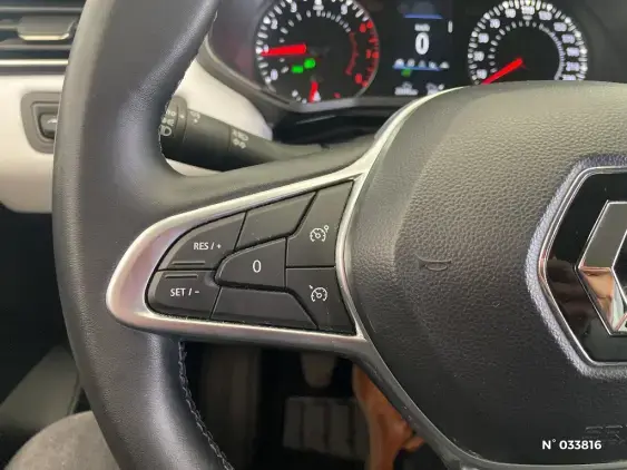 RENAULT CLIO V - voiture d'occasion - Photo 30