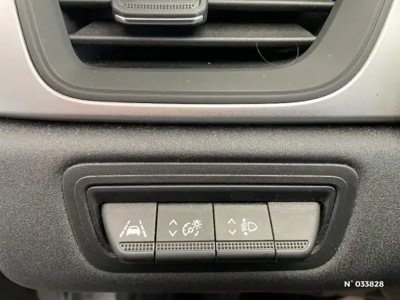 RENAULT CAPTUR II - voiture d'occasion - Photo 15