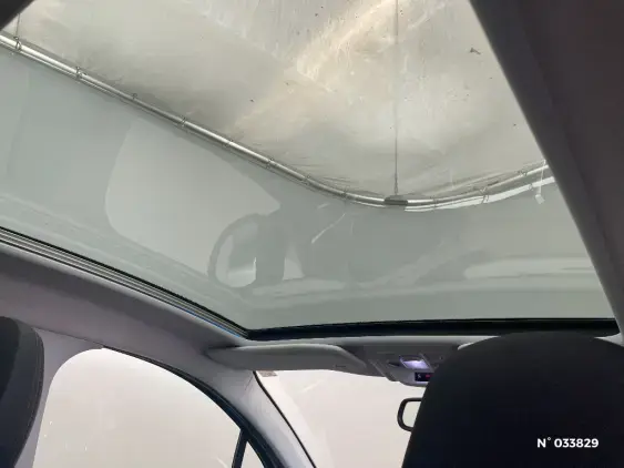 PEUGEOT 208 - voiture d'occasion - Photo 30