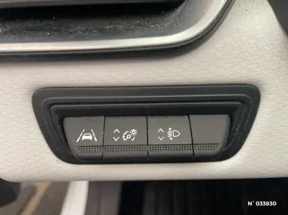 RENAULT CLIO V - voiture d'occasion - Photo 14