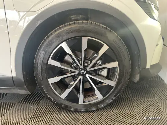 RENAULT MEGANE V - voiture d'occasion - Photo 8