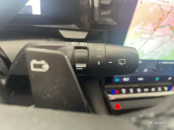 RENAULT MEGANE V - voiture d'occasion - Photo 29