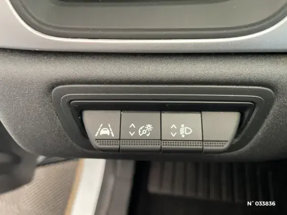 RENAULT CAPTUR II - voiture d'occasion - Photo 15