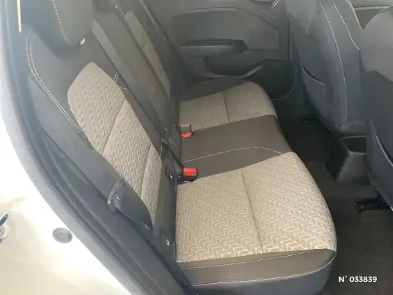 RENAULT CLIO V - voiture d'occasion - Photo 11