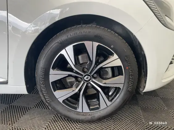 RENAULT CLIO V - voiture d'occasion - Photo 8