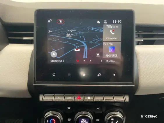 RENAULT CLIO V - voiture d'occasion - Photo 13