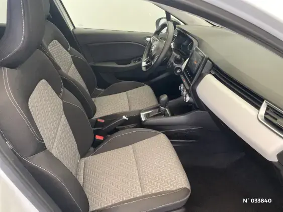 RENAULT CLIO V - voiture d'occasion - Photo 10