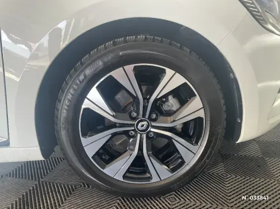 RENAULT CLIO V - voiture d'occasion - Photo 8