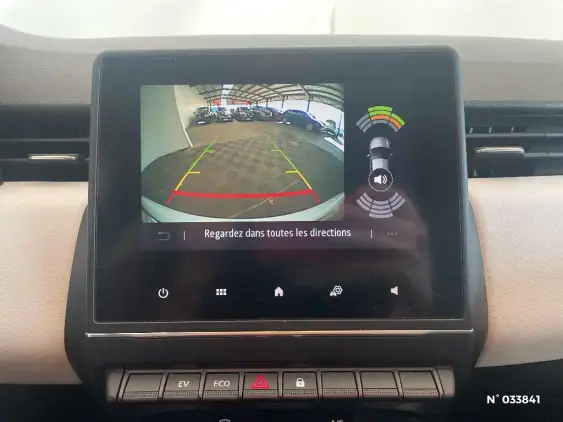 RENAULT CLIO V - voiture d'occasion - Photo 14