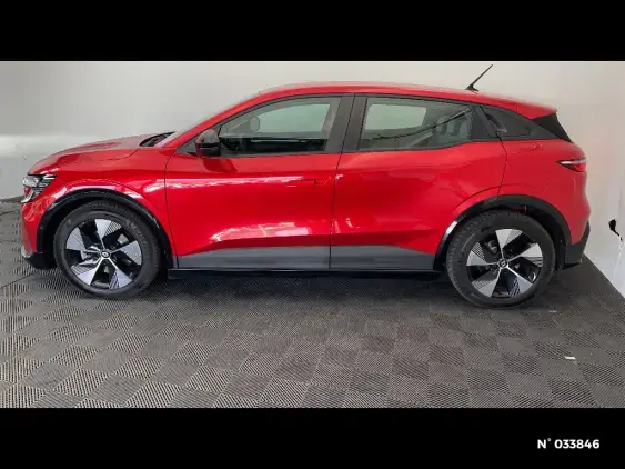 RENAULT MEGANE V - voiture d'occasion - Photo 2