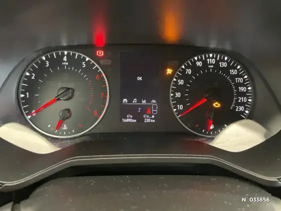 RENAULT CLIO V - voiture d'occasion - Photo 12