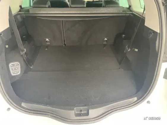 RENAULT SCENIC IV - voiture d'occasion - Photo 7