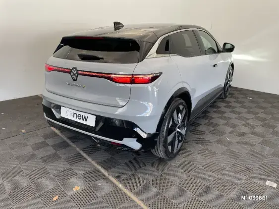 RENAULT MEGANE V - voiture d'occasion - Photo 4