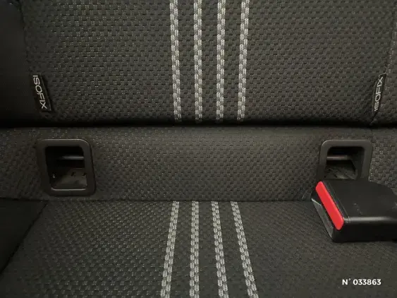 RENAULT CLIO IV - voiture d'occasion - Photo 37