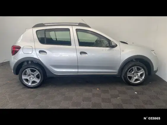 DACIA SANDERO II - voiture d'occasion - Photo 5