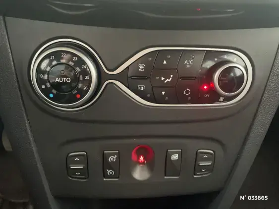 DACIA SANDERO II - voiture d'occasion - Photo 31