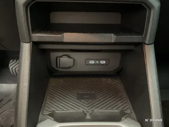 DACIA DUSTER III - voiture d'occasion - Photo 27