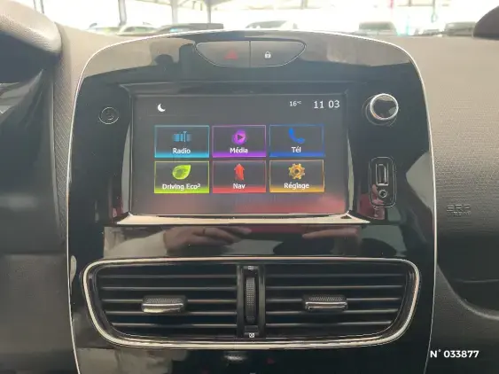 RENAULT CLIO IV - voiture d'occasion - Photo 13