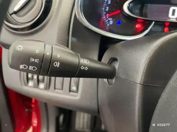 RENAULT CLIO IV - voiture d'occasion - Photo 35