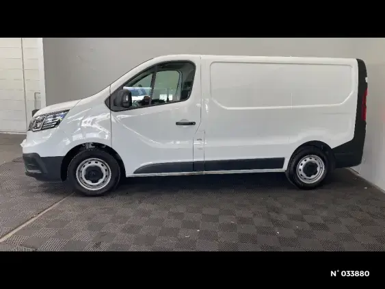 RENAULT TRAFIC FG III - voiture d'occasion - Photo 2