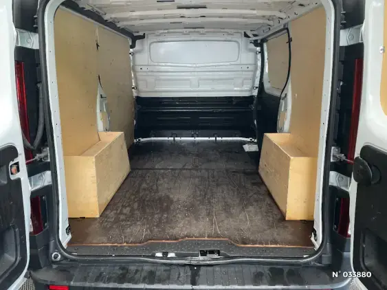 RENAULT TRAFIC FG III - voiture d'occasion - Photo 7