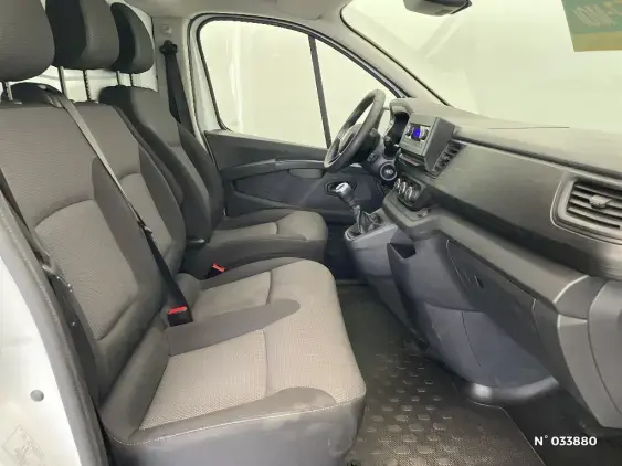 RENAULT TRAFIC FG III - voiture d'occasion - Photo 10