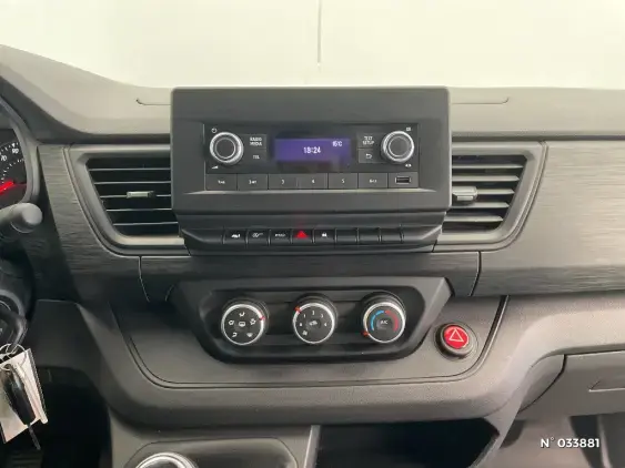 RENAULT TRAFIC FG III - voiture d'occasion - Photo 13