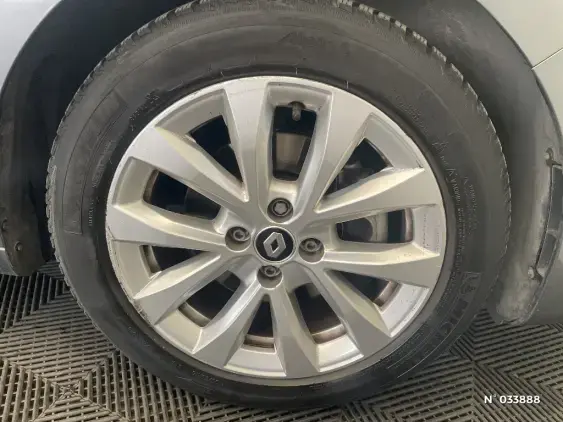 RENAULT CLIO V - voiture d'occasion - Photo 8