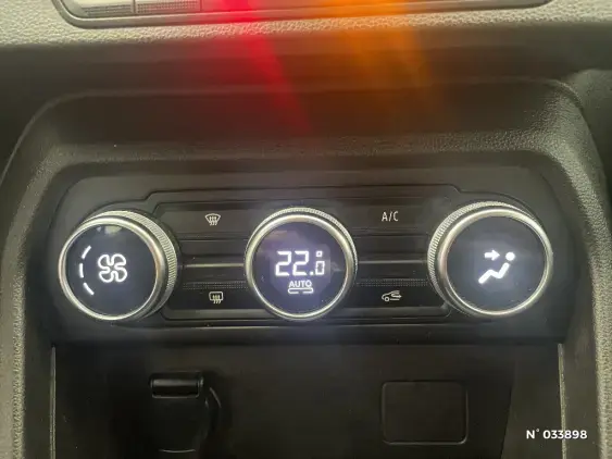 DACIA SANDERO III - voiture d'occasion - Photo 27