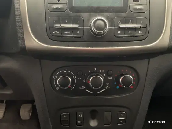 DACIA SANDERO II - voiture d'occasion - Photo 27
