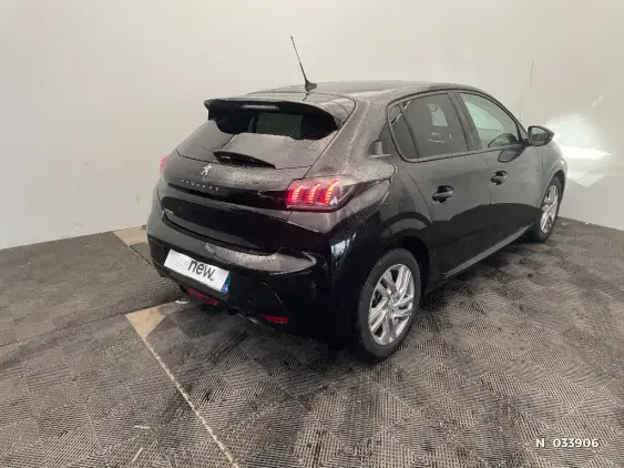 PEUGEOT 208 II - voiture d'occasion - Photo 4