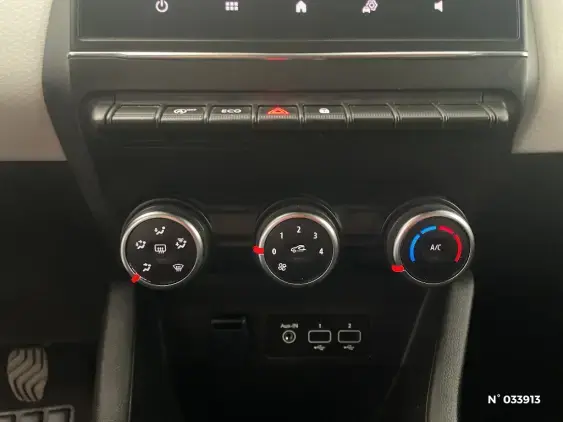 RENAULT CLIO V - voiture d'occasion - Photo 28