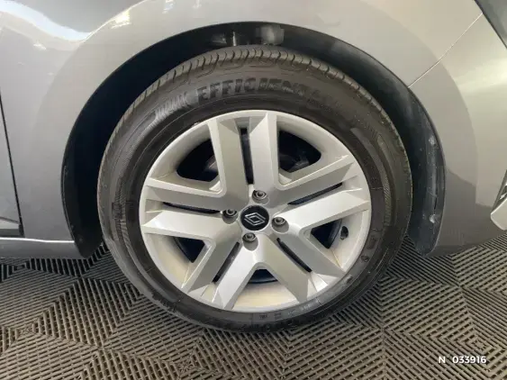 RENAULT CLIO V - voiture d'occasion - Photo 8